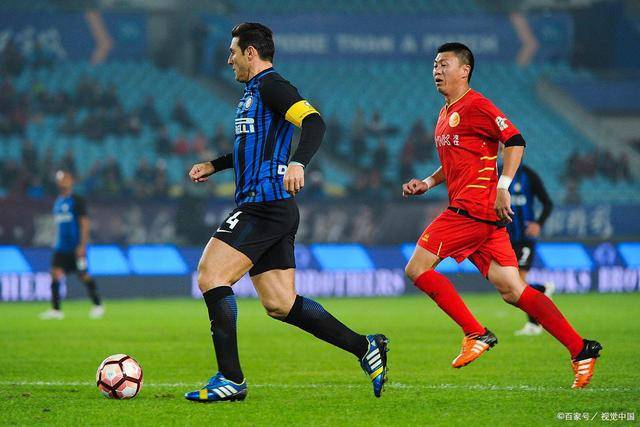 小卡缺阵哈登末节超神 快船力克独行侠追至2-2