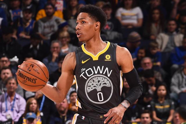 弗格34分辽宁大胜首钢 王哲林24分上海胜宁波