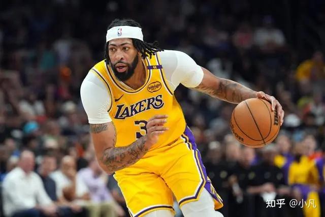 意甲-赖因德斯制胜福法纳助攻 AC米兰1-0维罗纳